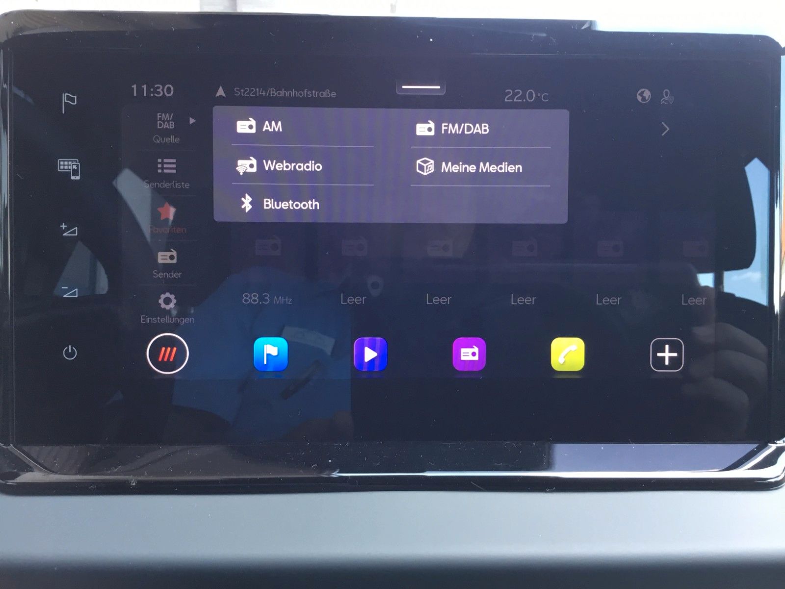 Fahrzeugabbildung SEAT Arona 1.0 TSI Style DSG+AHK+ACC+Navi+Kamera