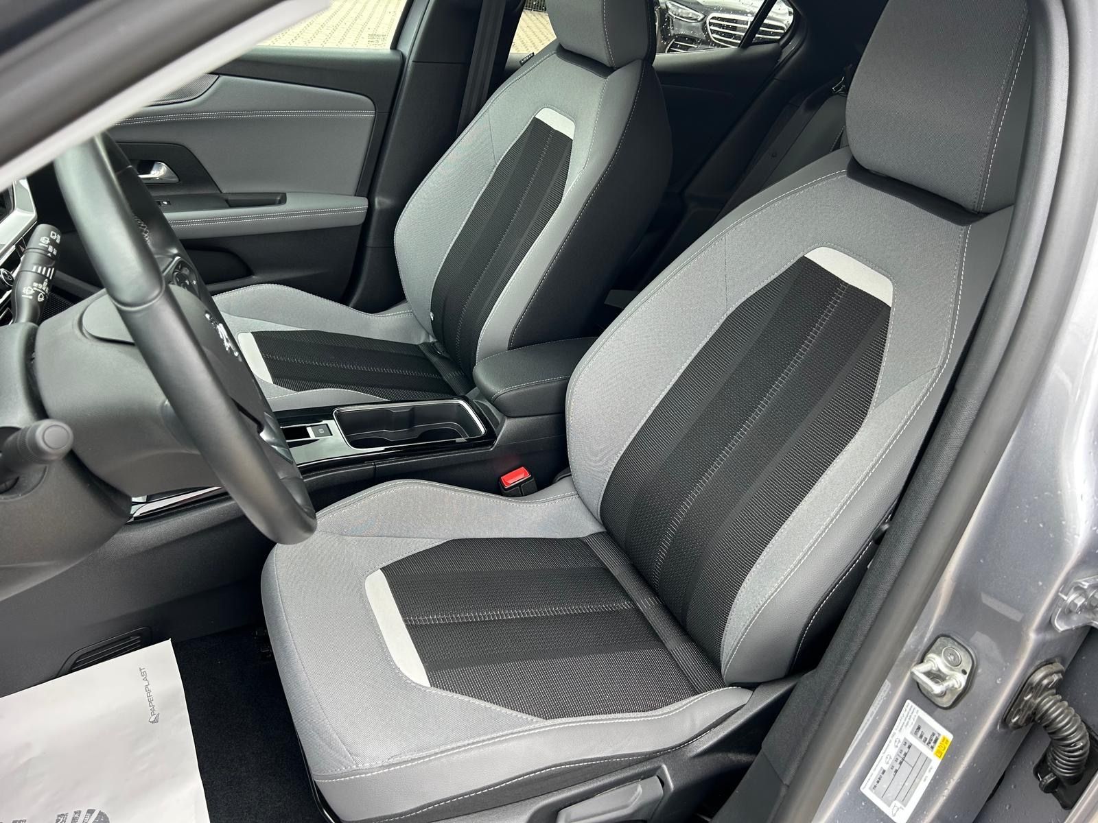 Fahrzeugabbildung Opel Mokka elektro°Winterpaket°LED°Kamera°SOH99%