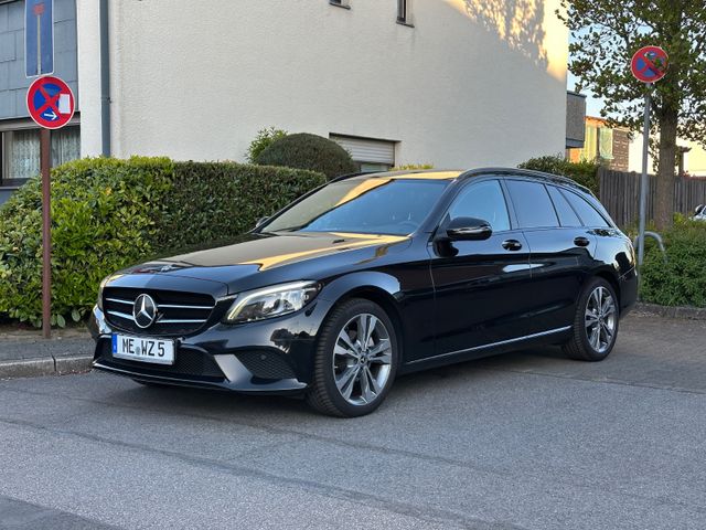 MERCEDES-BENZ C 200 d T - Night Paket/ Sportpaket/ Scheckheft