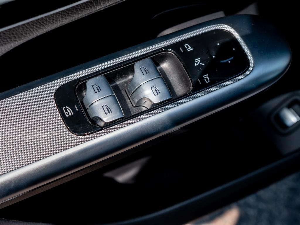 Mercedes-Benz GLC 300 d AMG 4M AHK MBUX SHZ KEYLESS-GO