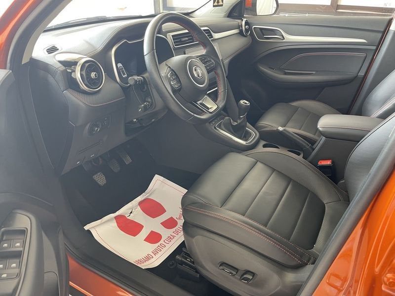 MG ZS