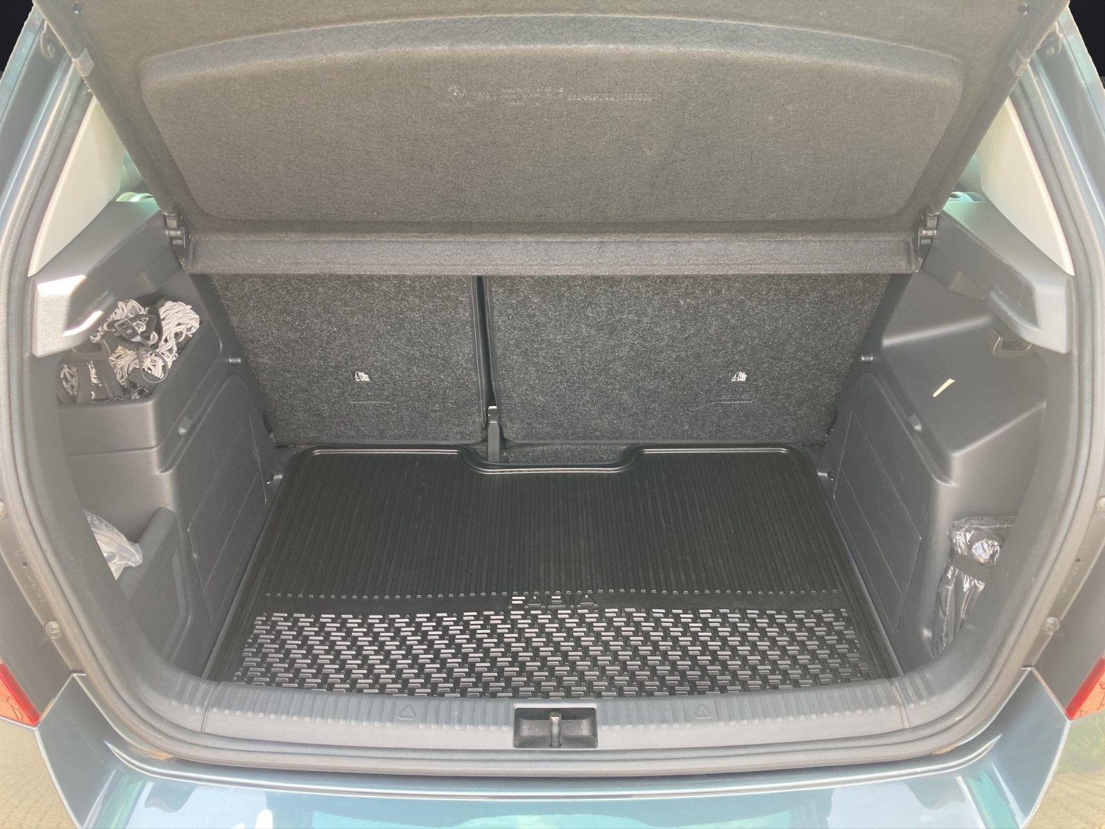 Fahrzeugabbildung SKODA Fabia TSI Drive 125 Best-Of Navi Pano Climatroni