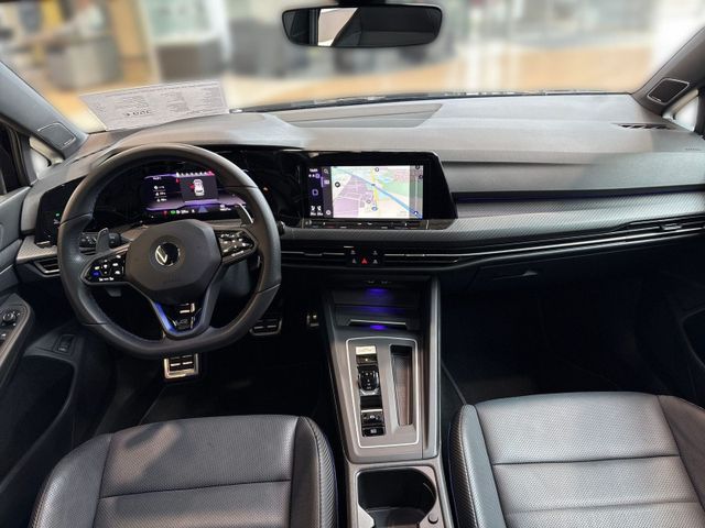 Golf VIII Variant R 2.0 TSI DSG 4M BLACKSTYLE