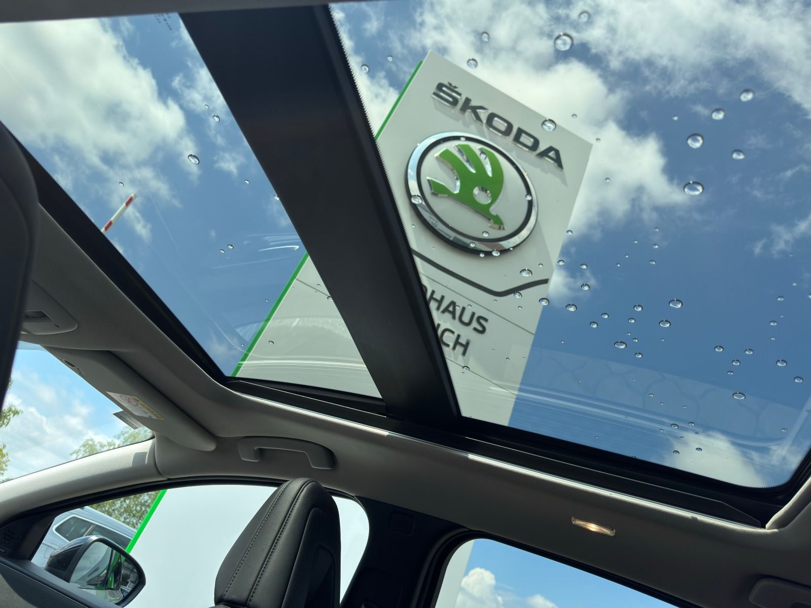 Fahrzeugabbildung Nissan Ariya Evolve Pack 87kWh*360°Cam*Pano*Head-Up