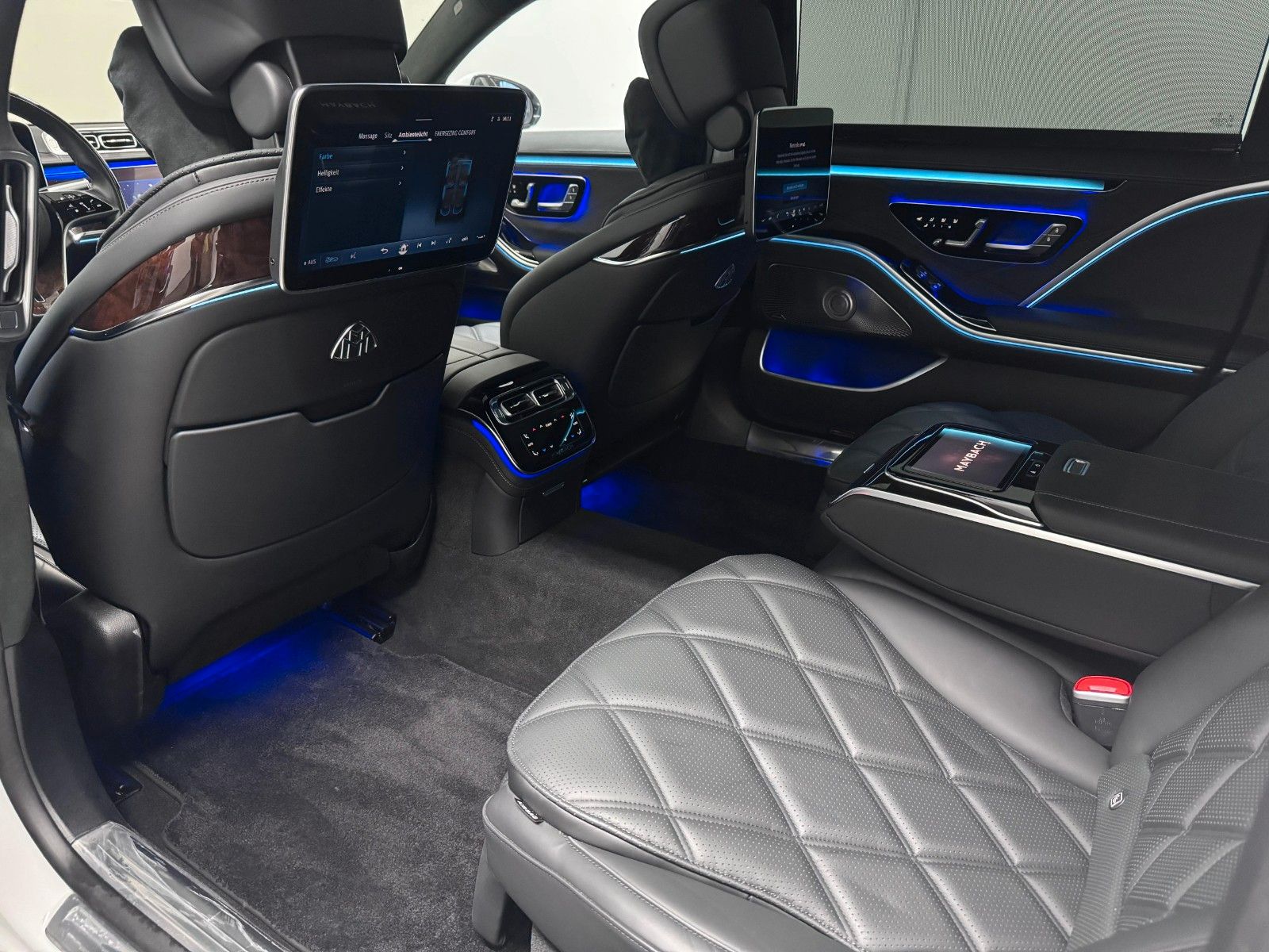 Fahrzeugabbildung Mercedes-Benz S 680 Maybach *Chauffeur*HEADUP*EXECUTIVE*