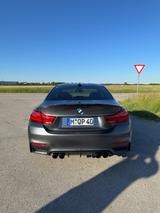 BMW M4 *sehr gepflegt  - graue BMW M4