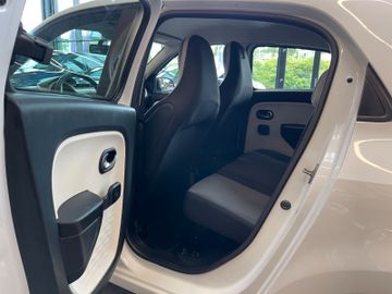 Renault Twingo Dynamique *TEMPOMAT*SZHZ*KLIMAANLAGE*PDC*