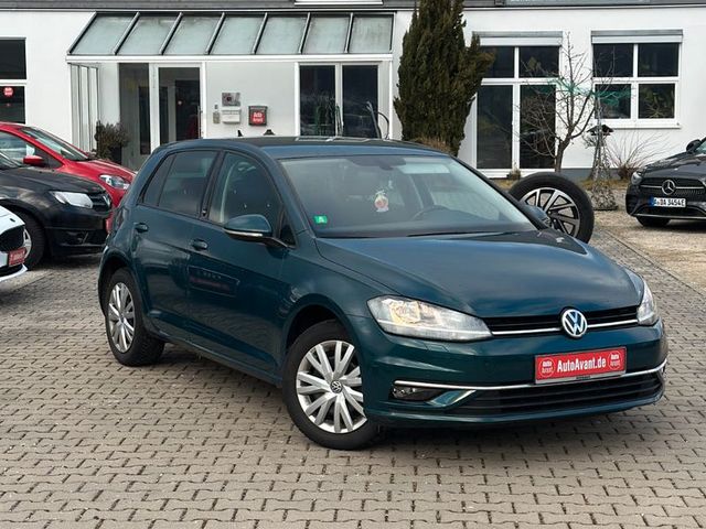 Volkswagen Golf VII Sound*PDC*NAVI*SHZ*8-FACH*GRA*MFL*KE*BT