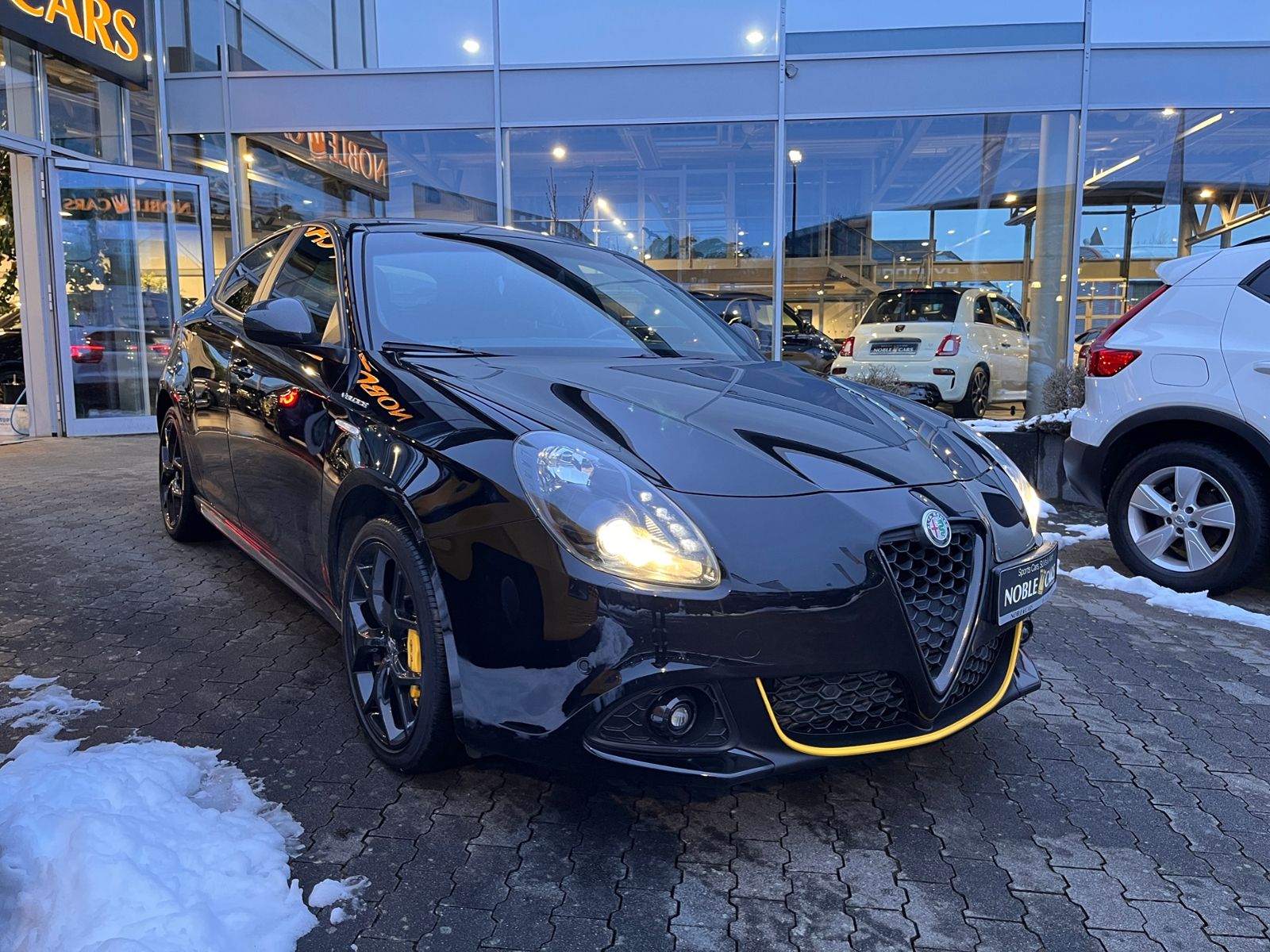 Fahrzeugabbildung Alfa Romeo Giulietta Speciale  Veloce KLIMA XENON NAVI ALU