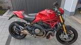 Ducati Monster 1200S