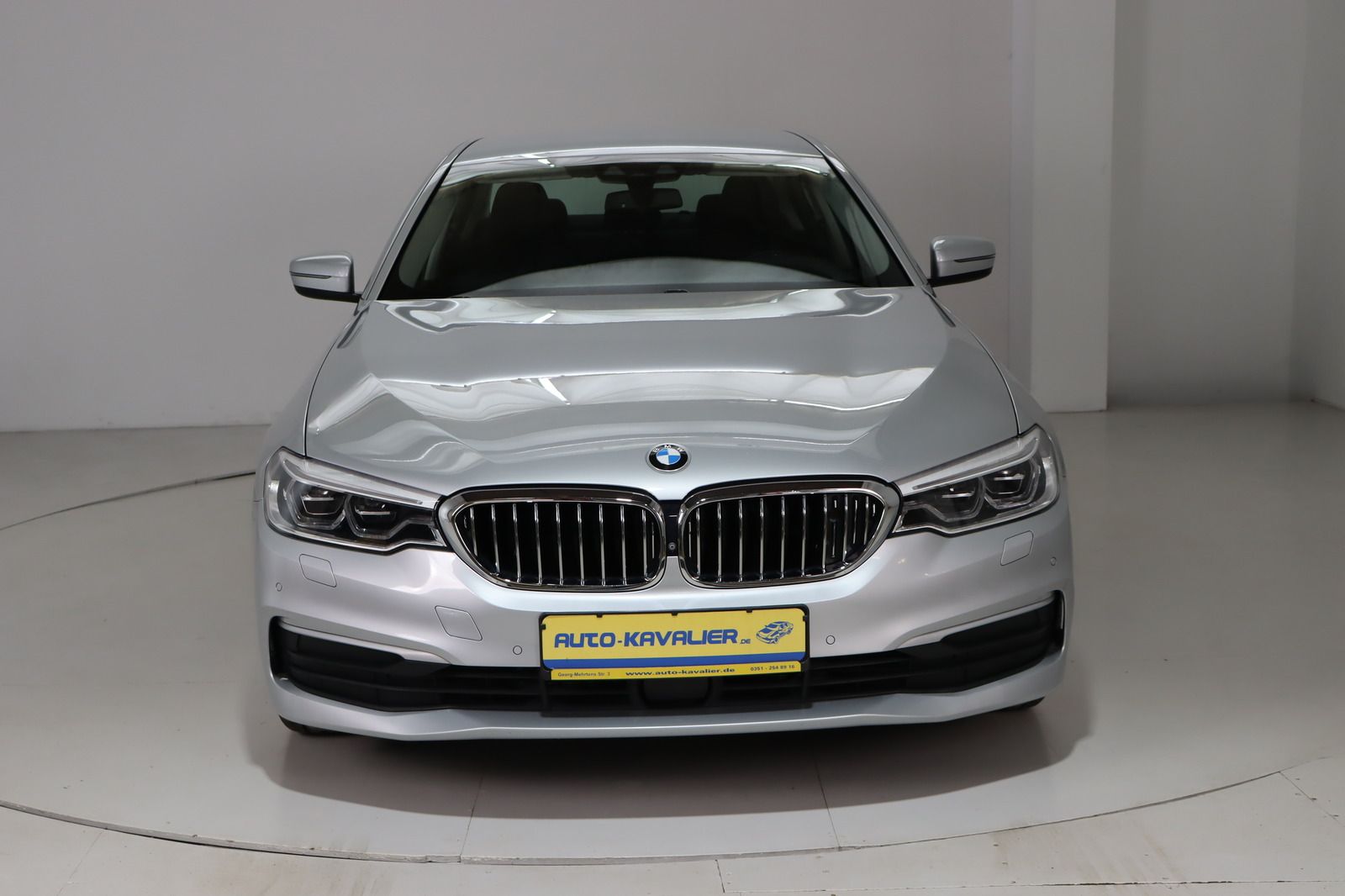 Fahrzeugabbildung BMW 540 i xDrive * HUD * Soft-Close * Night * SC * M