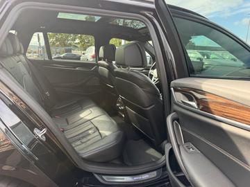 2021 Alpina B5 photo 9