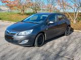 Opel Astra 1.4 Turbo Edition 103kW Edition - Opel Astra aus 2010: Turbo