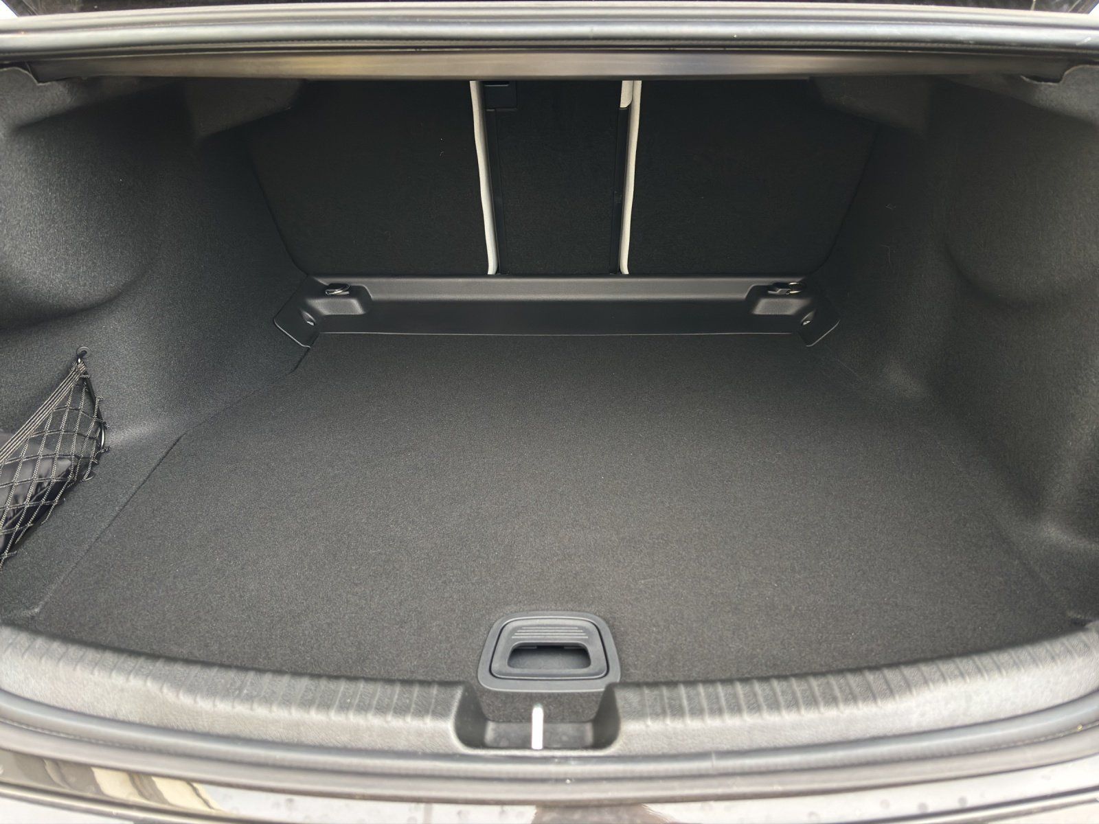 Fahrzeugabbildung Mercedes-Benz C 220 d AMG 360° Panodach AHK DigLight MEMORY