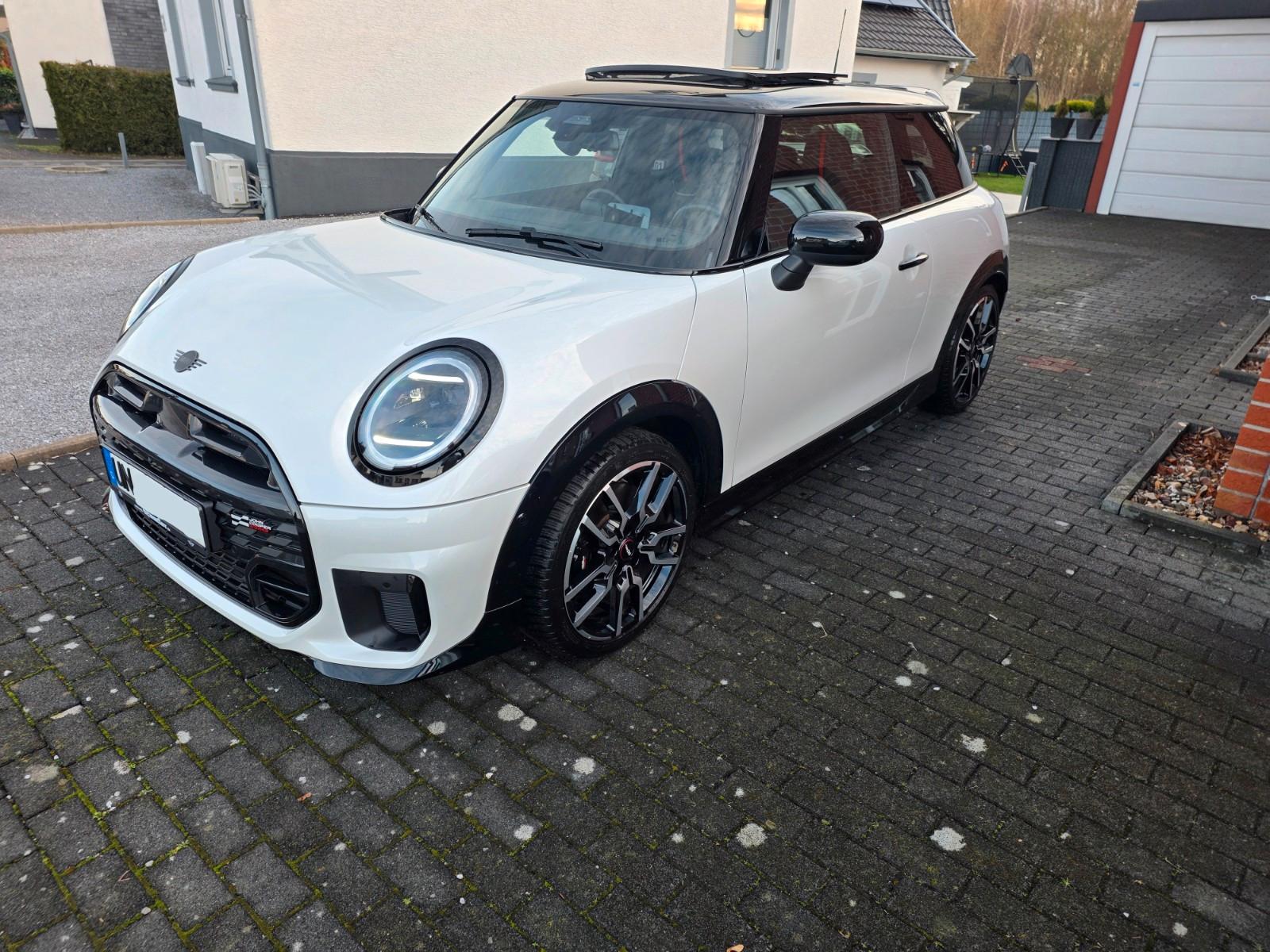 MINI John Cooper Works S John Cooper Works Trim XL