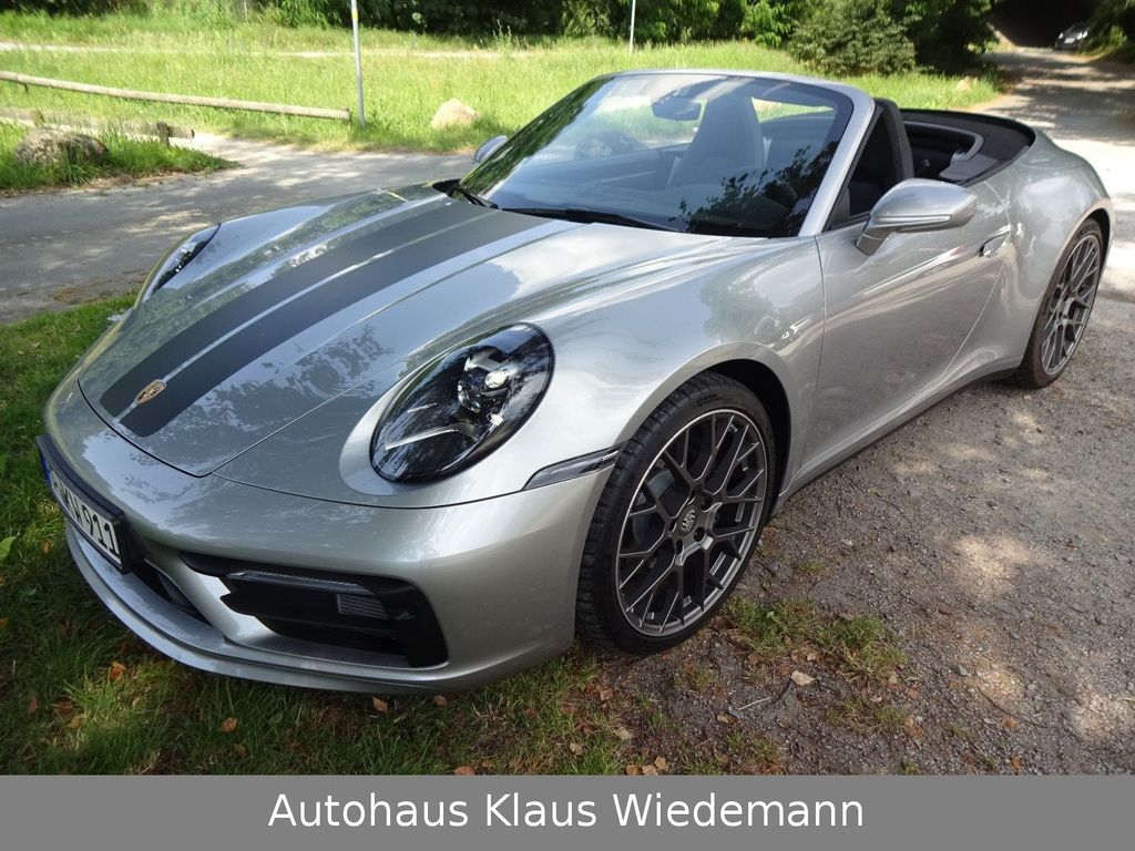 Porsche 992