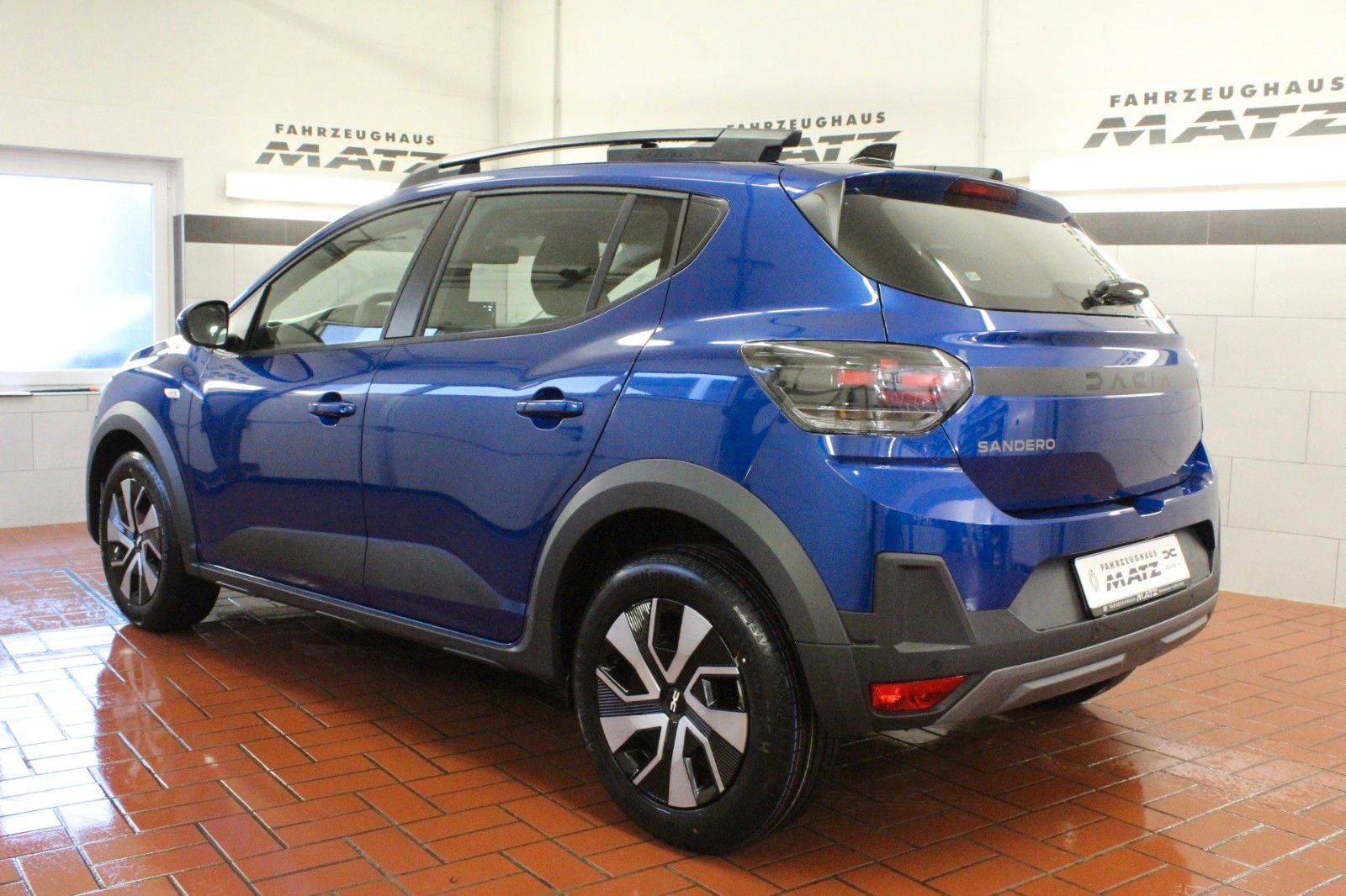 Fahrzeugabbildung Dacia Sandero Stepway TCe 110 Expression*Winterp.*MY26