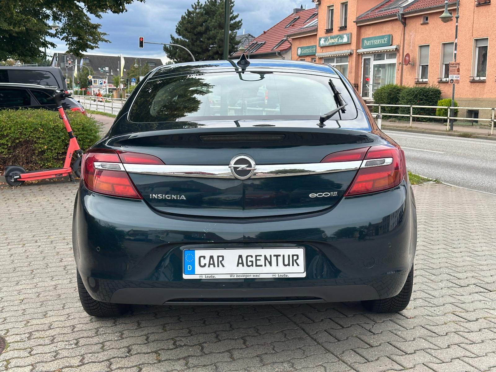 Opel Insignia XENON + KLIMAAUTO + BEH-LENKRAD + PDC