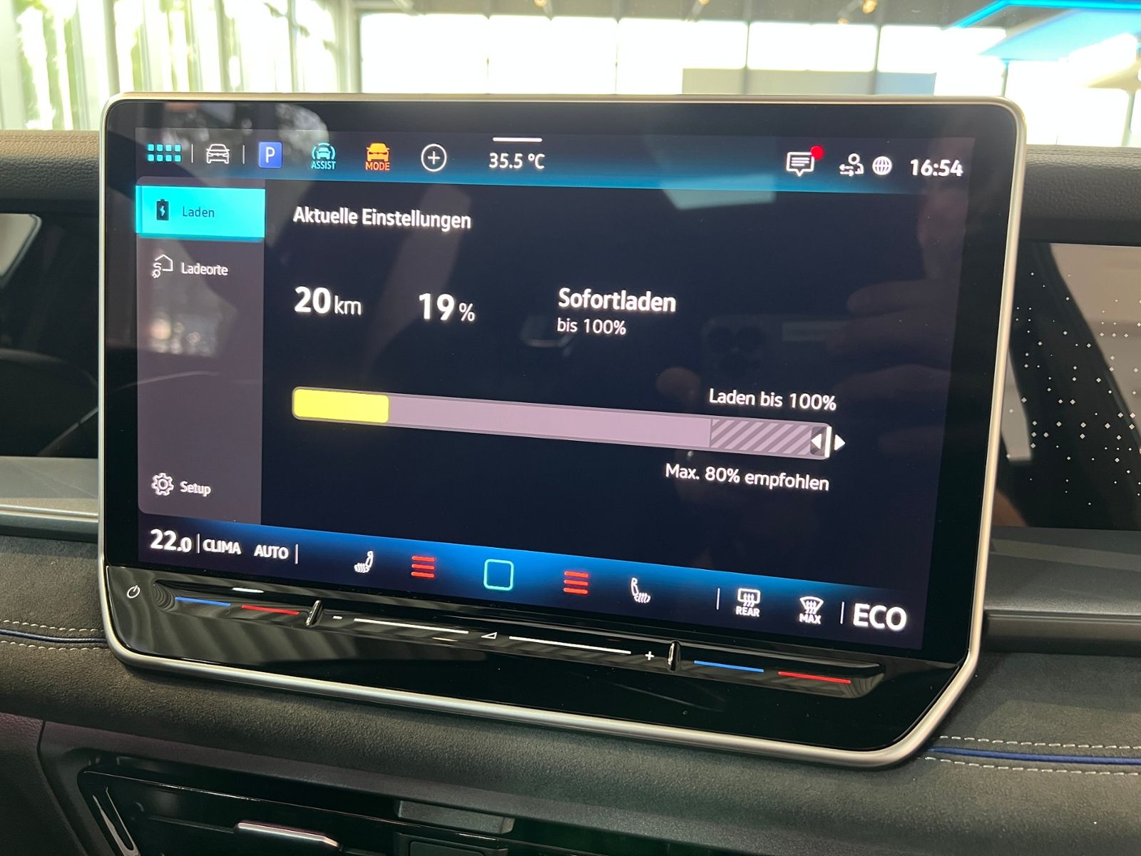 Fahrzeugabbildung Volkswagen Tayron R-Line 1.5 eHybrid DSG *AHK,LM-20",Harman