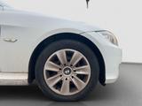 BMW 318i TOURING 2.0 TEMPOMAT|KLIMAAUTOMATIK|PDCuvm - scheckheftgepflegte BMW 318