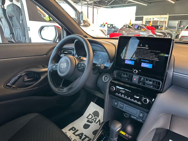 Toyota Yaris Cross Hybrid Teamplayer *Safety&Winter P.*