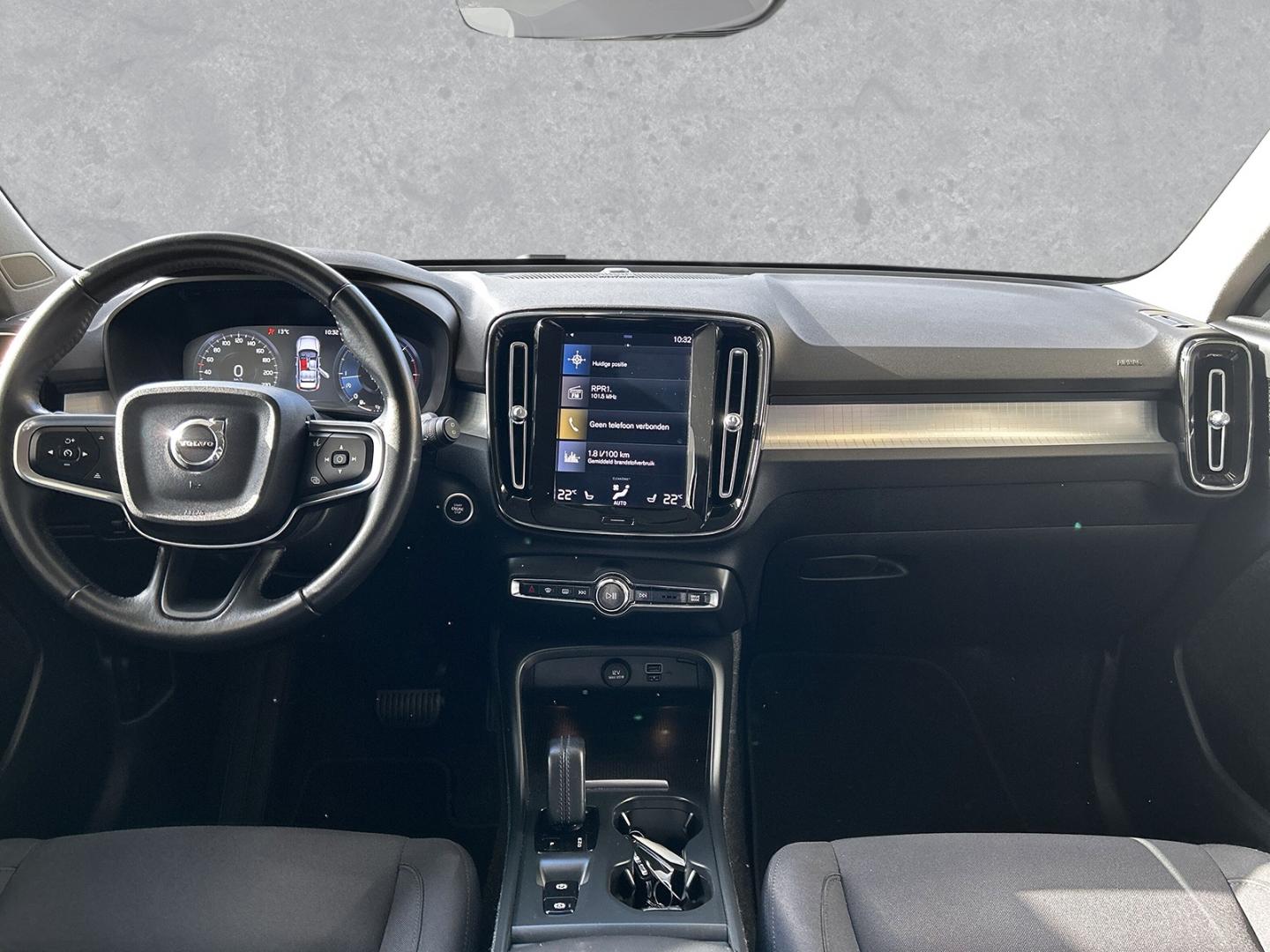 Volvo XC40 Momentum Pro AWD D3 EU6d-T Winter-Paket Cit