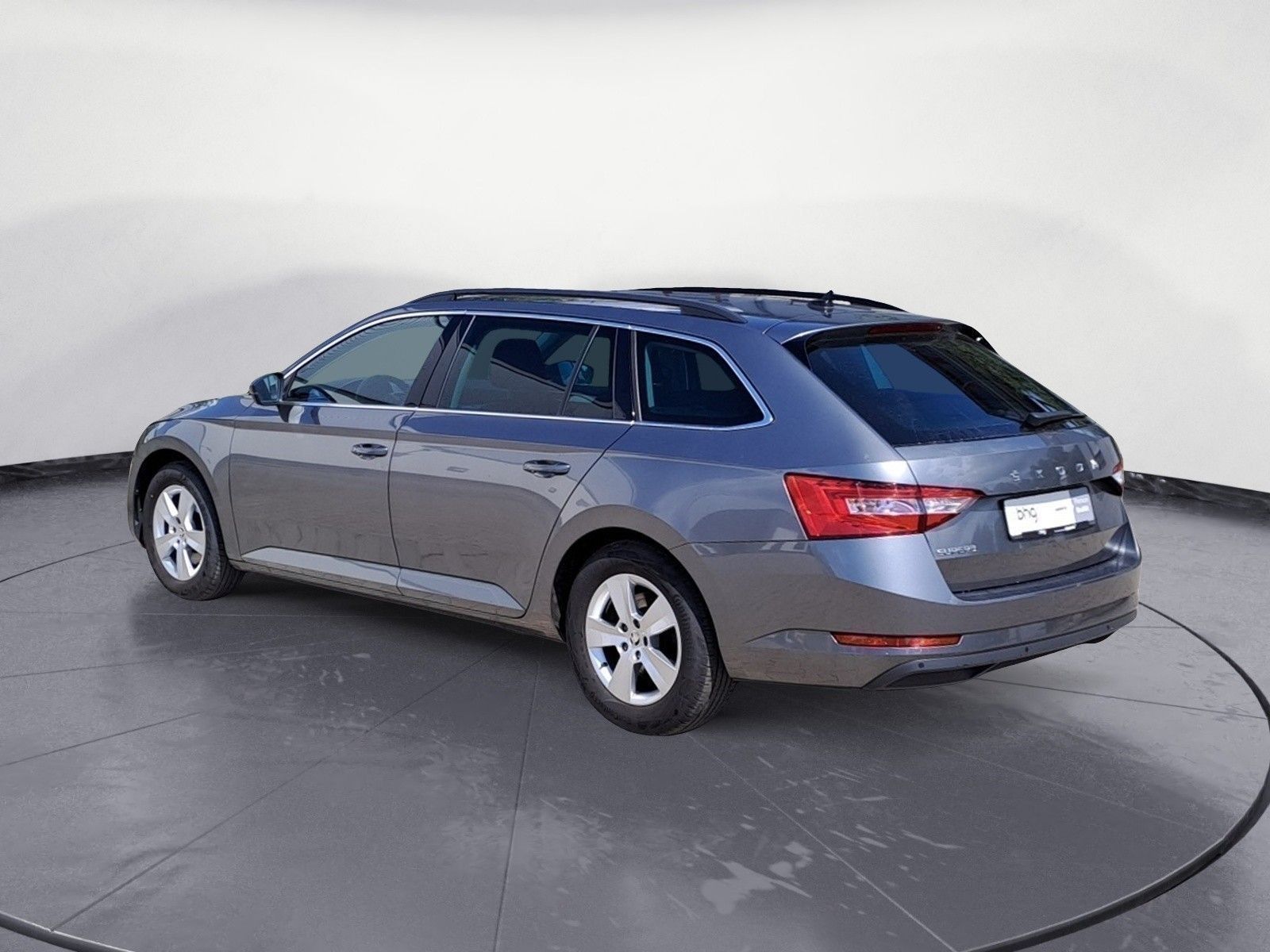 Skoda Superb - Bild 4