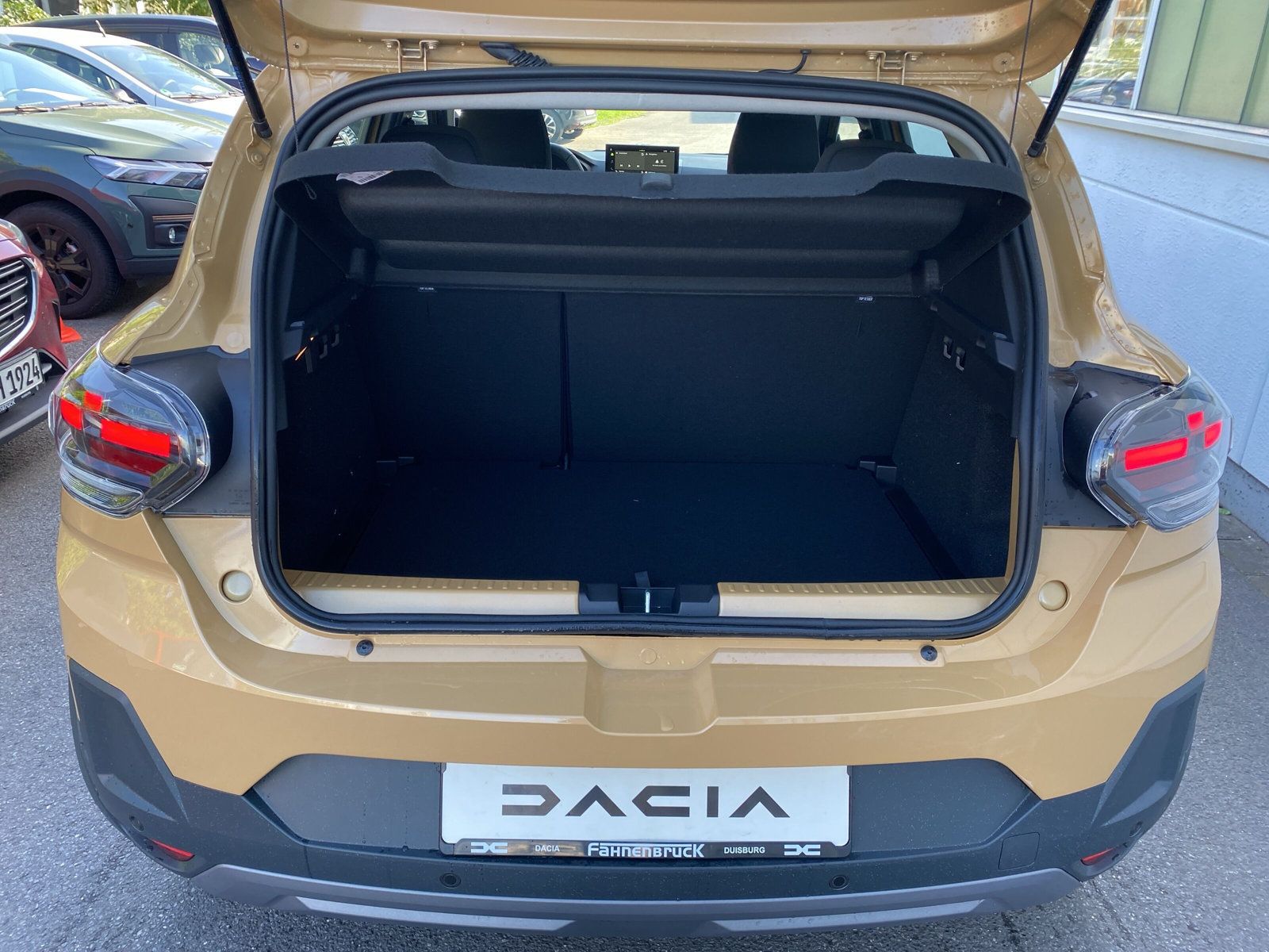 Dacia Sandero - Bild 8