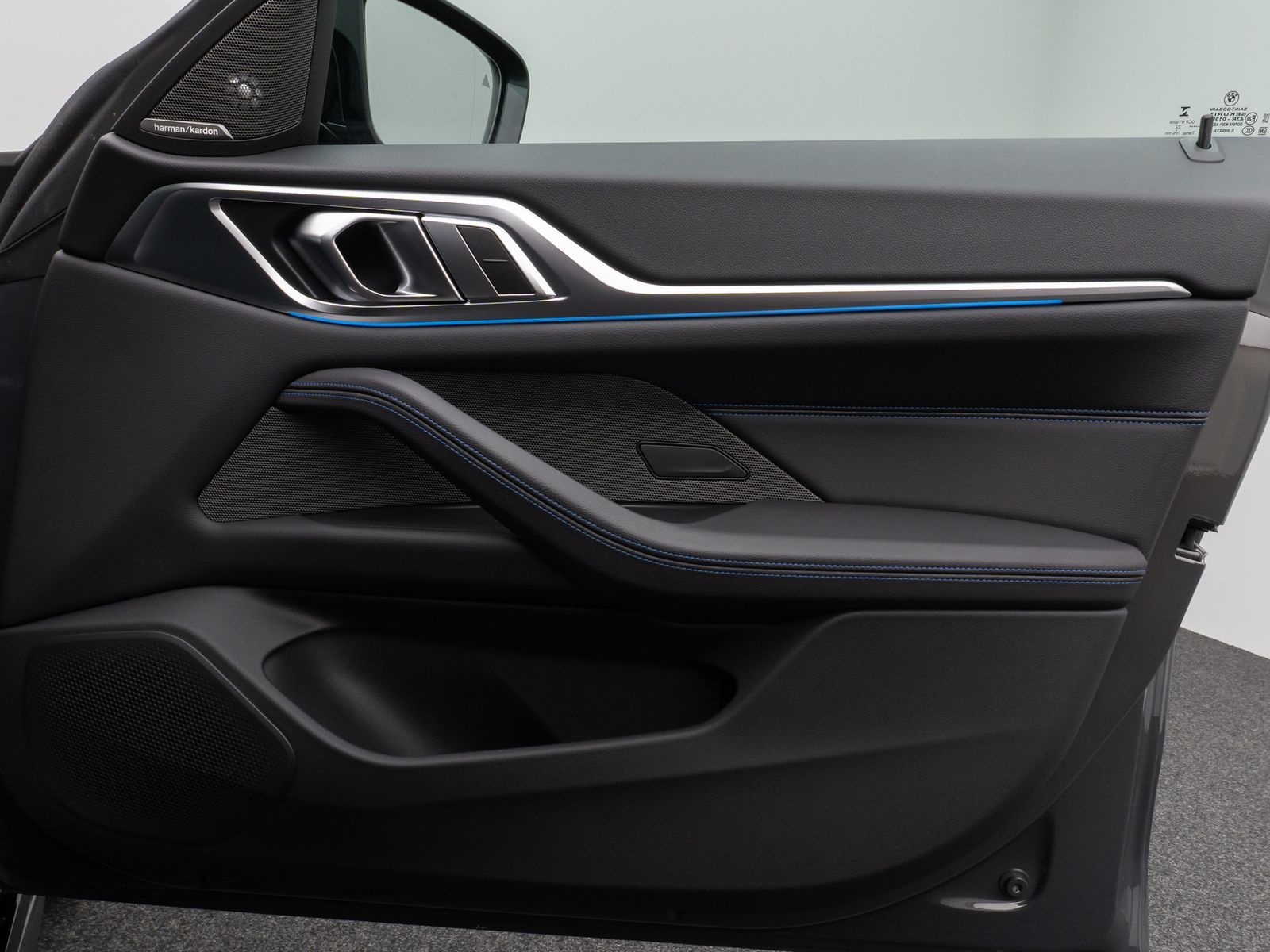 Fahrzeugabbildung BMW i4 M50 Gran Coupé Laser 360°DAB H/K Komfort 19"