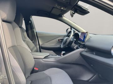 Toyota C-HR - 12