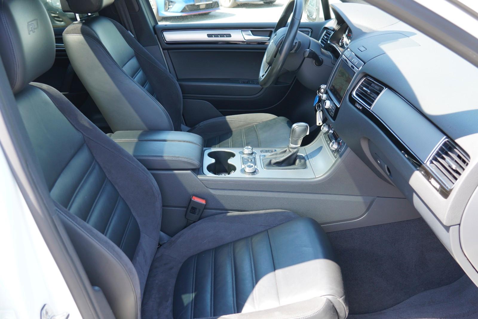 Volkswagen Touareg V6 TDI-R-line 4Motion +3 JAHRE GARANTIE
