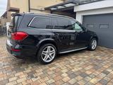Mercedes-Benz DESIGNO AMG Optik Panorama 7-Sitzer  - Mercedes-Benz GLS 350 von privat