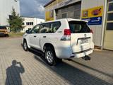 Toyota Land Cruiser 3.0 D-4D - - Toyota Land Cruiser: Pickup