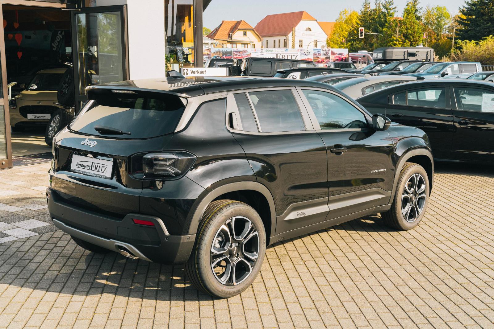 Jeep Avenger Summit - 1.2 AT e-Hybrid,Navi, RFK, I&K