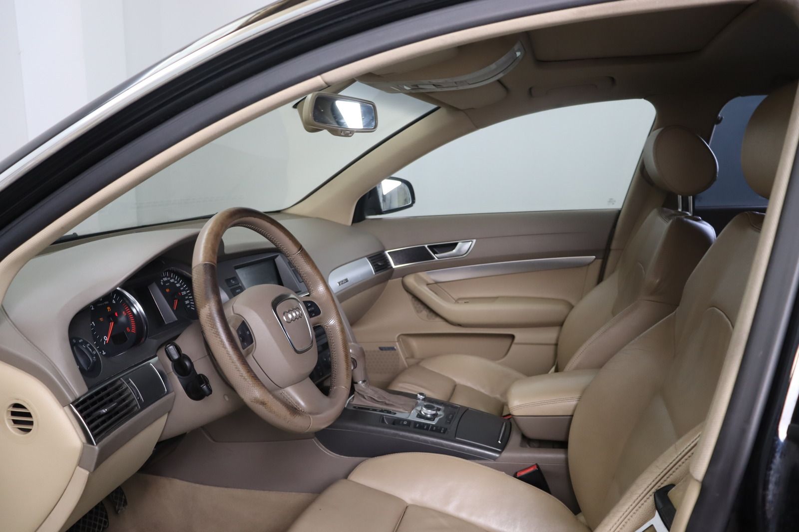 Fahrzeugabbildung Audi A6 3.0 TDI quattro Avant * Bi-Xenon * Memory