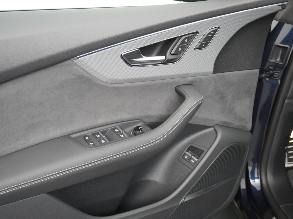 Audi Q8 60 TFSI e quattro Pro Line S Competition AHK