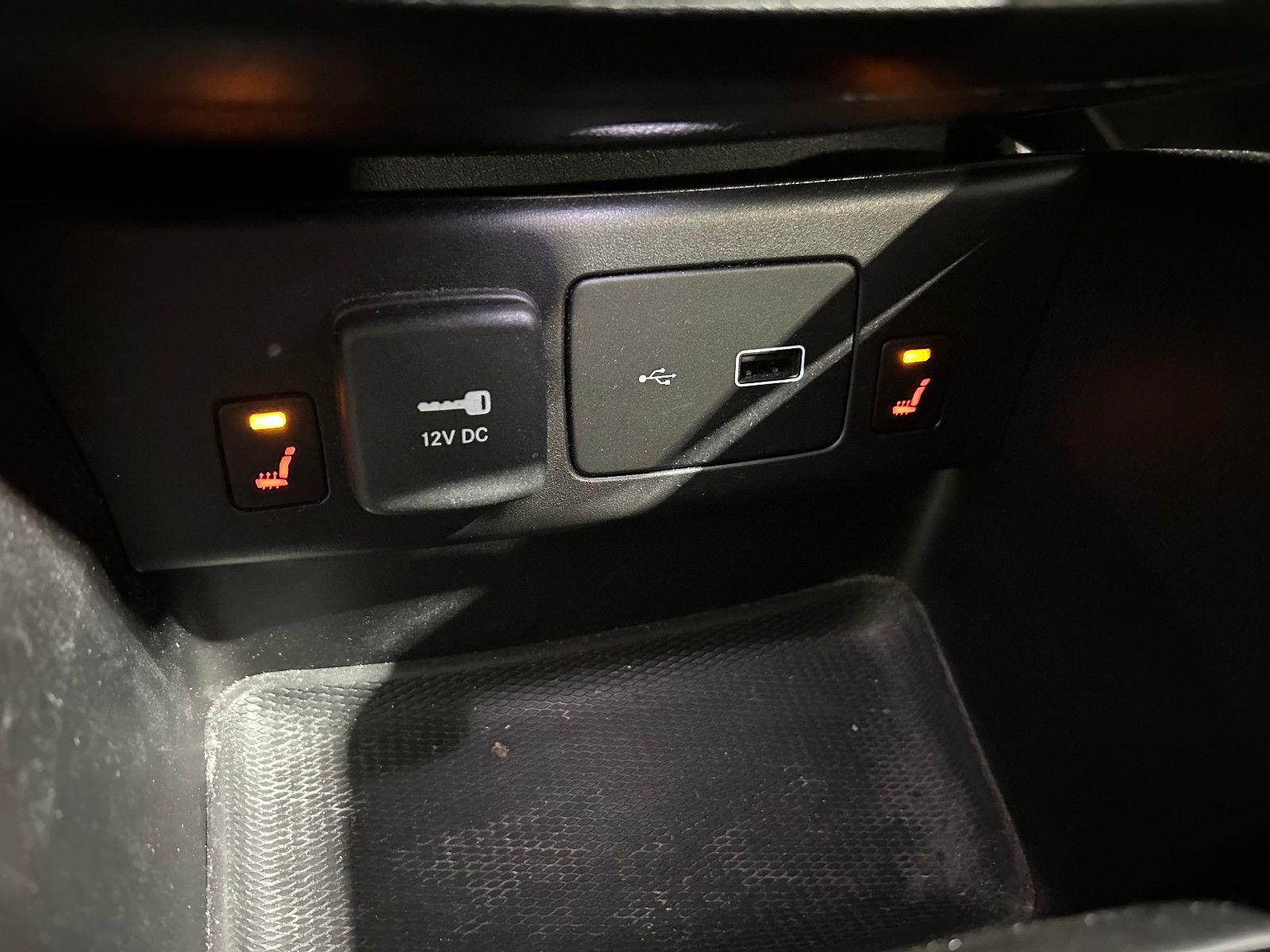 Fahrzeugabbildung Fiat Tipo S-Design/KAMERA/NAVI/ACC/SHZ/KLIMA