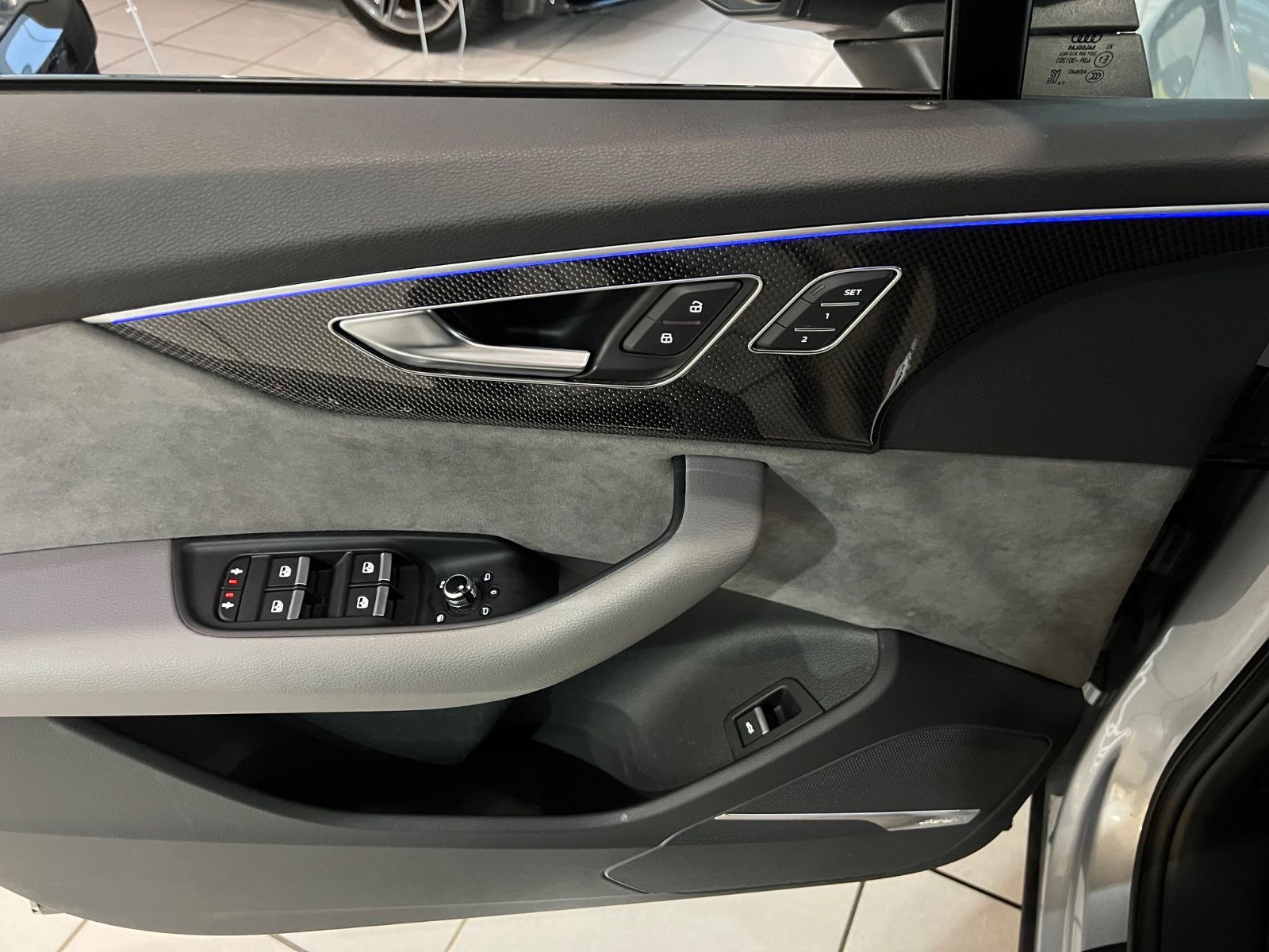 Fahrzeugabbildung Audi SQ7 4.0 TDI quattro*Head-Up * 7.SITZER*
