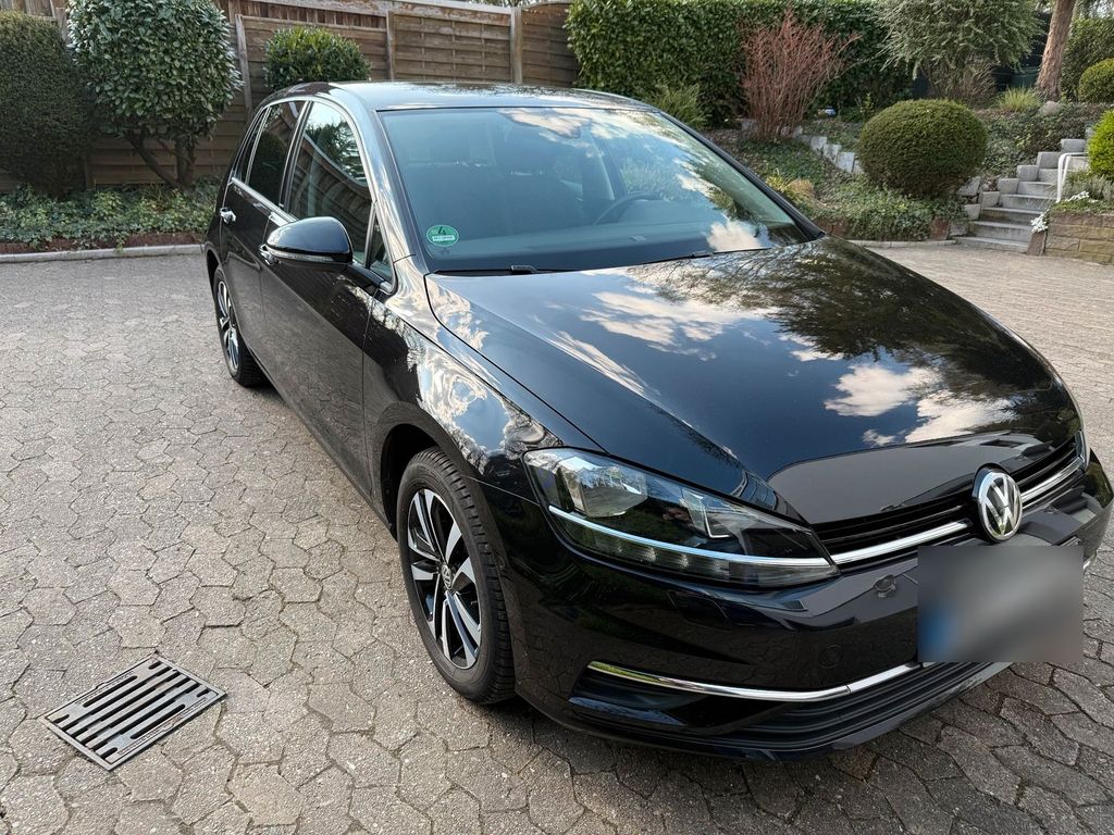 Image of Volkswagen Golf