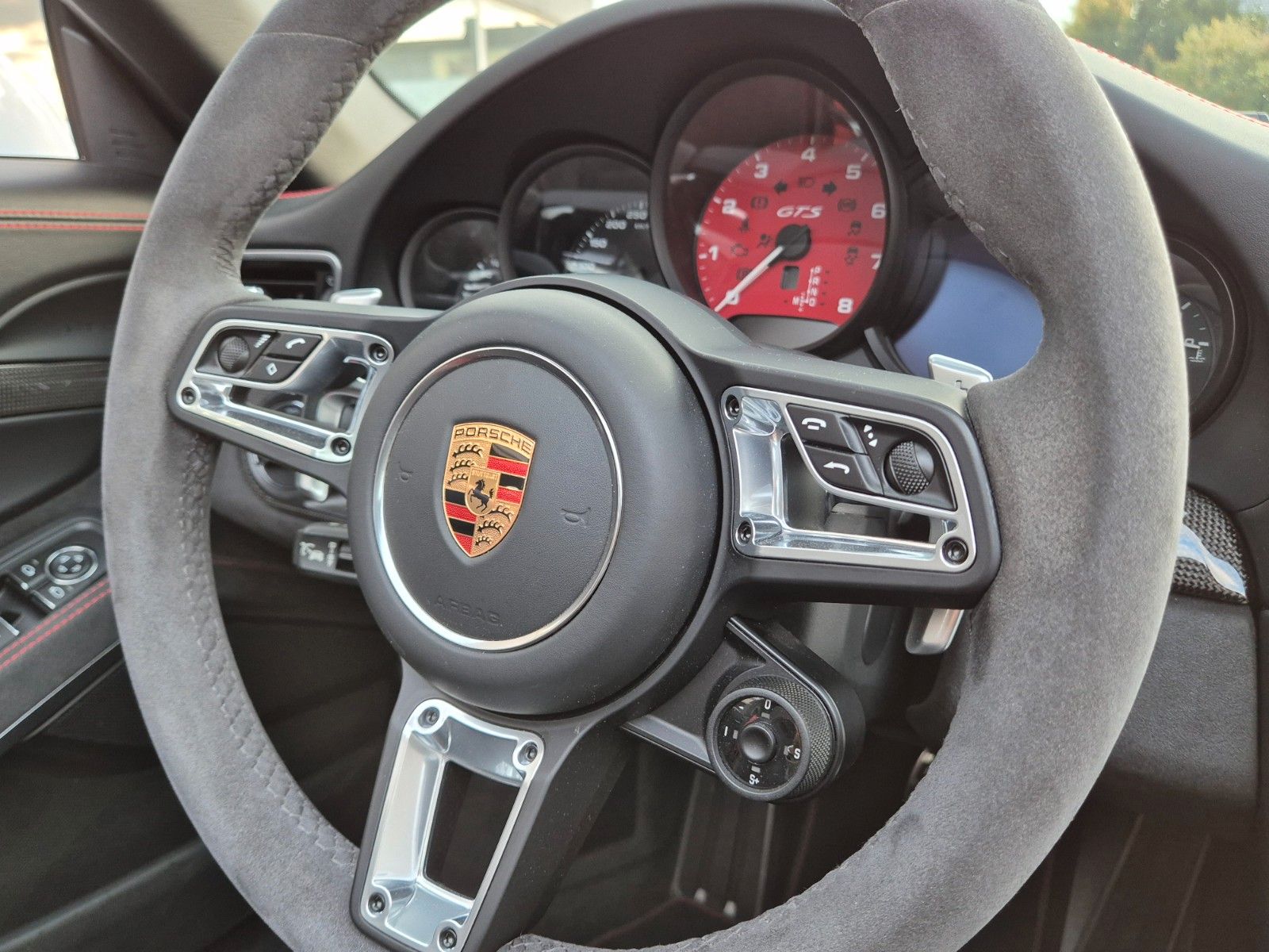 Fahrzeugabbildung Porsche 991 Targa 4 GTS/Approved/Interieur Paket GTS