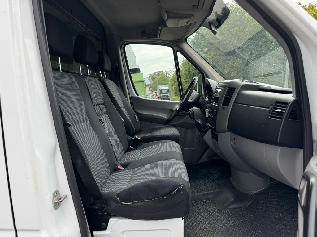 Mercedes-Benz Sprinter II Kasten 210 CDI, AHK, Bott Einrichtun