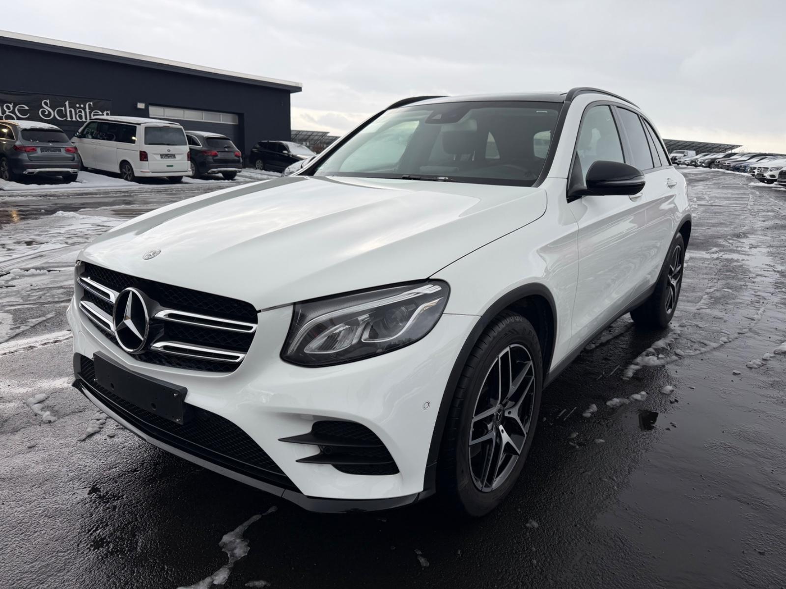 Mercedes-Benz GLC 300 4Matic AMG  Off-Roader Pano Kamera