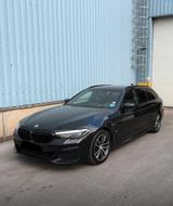BMW Bmw 520d Facelift LCI 02/2022 Navi Led Las... - BMW 520 Gebrauchtwagen in Aachen
