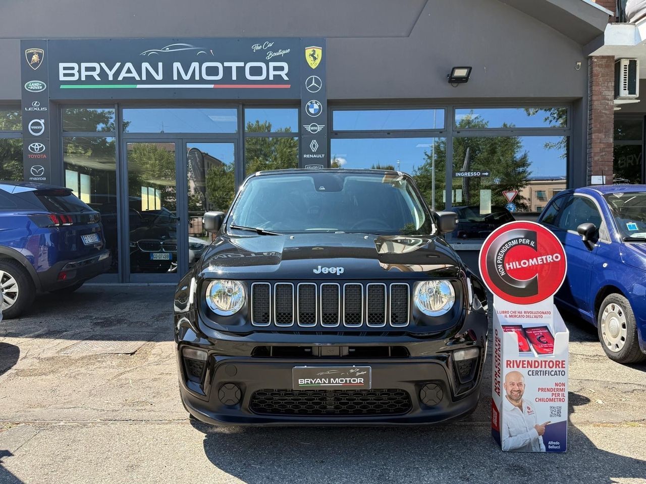 Jeep Renegade 1.6 Mjt 130 CV Longitude imagem 2