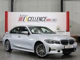 BMW 320d LIMOUSINE LUXURY-LINE / SCHIEBEDACH / LED - silberne BMW 320