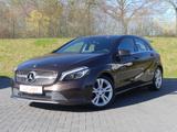 Mercedes-Benz A220 4 Matic LED Allwetter Navi Sitzheizung Teil - Mercedes-Benz A-Klasse Gebrauchtwagen in Hamburg