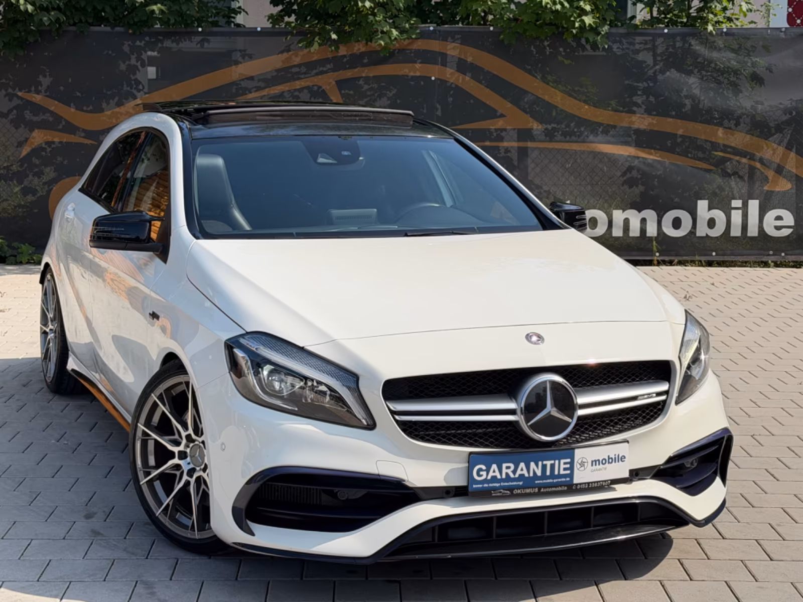 Mercedes-Benz A 45 AMG 4M+ LED*H&K*PANO*SPAGA*DISTRONIC