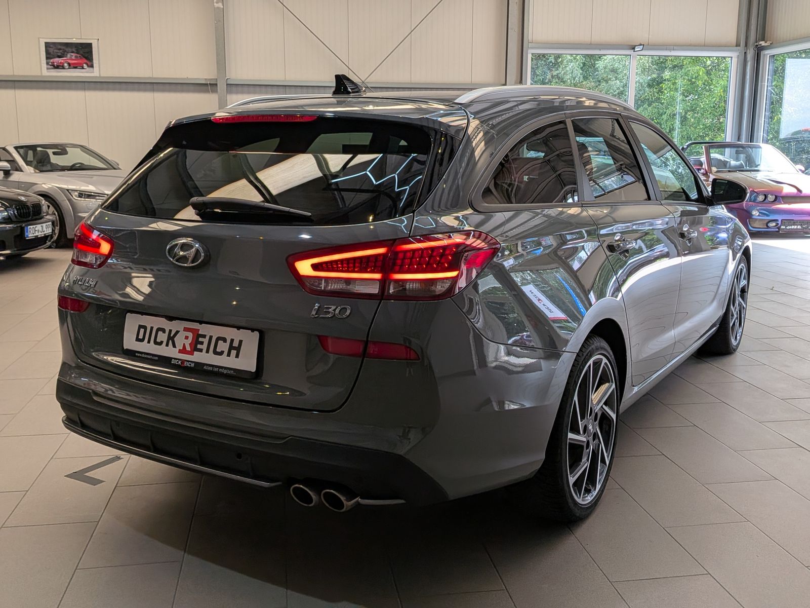 Fahrzeugabbildung Hyundai i30 1.5 N-Line LED*CARPLAY*CAM*PANO*KEYLESS*18"