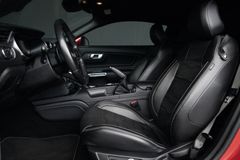 FORD Mustang GT 5.0 Ti-VCT V8 Fastback*Premium-Paket