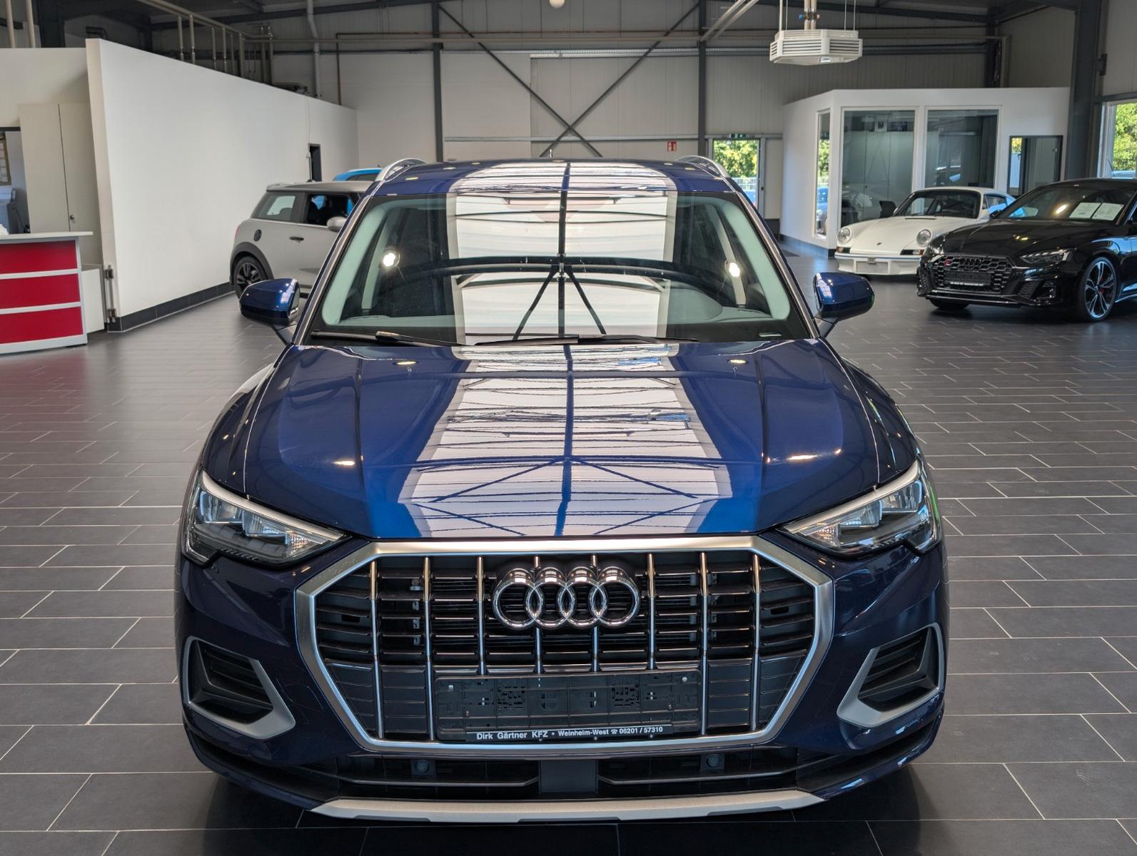 Audi Q3 35 TDI S tronic advanced 8-fach, миниатюра 3